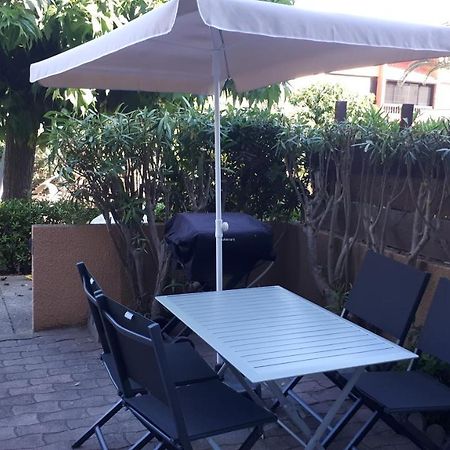 Studio Cabine Avec Jardinet A 30 M De La Plage, Au Calme. Gruissan Kültér fotó